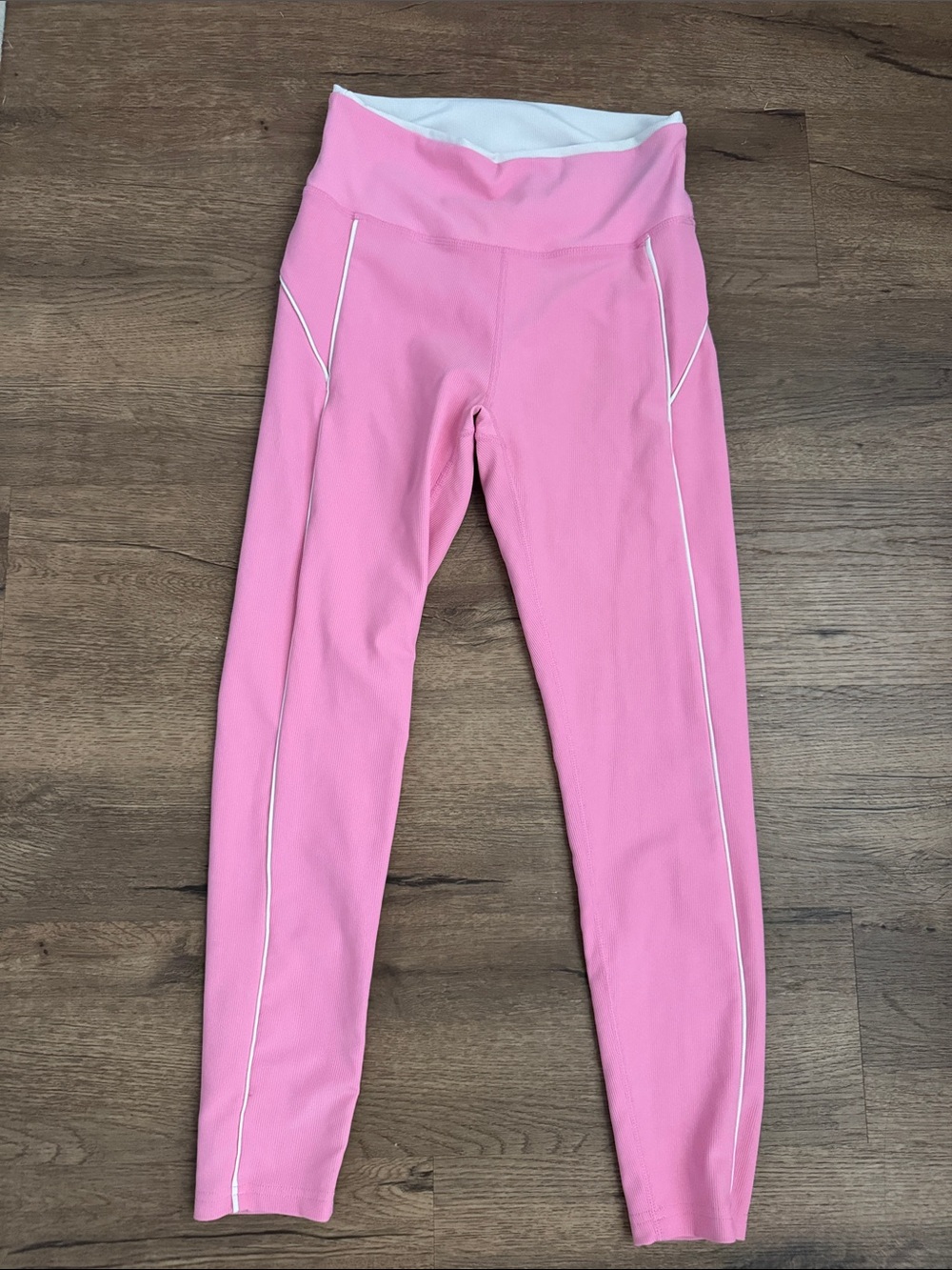 Wilo Pink High-Rise Leggings